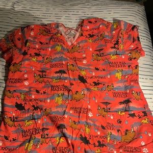 Women’s scrub top